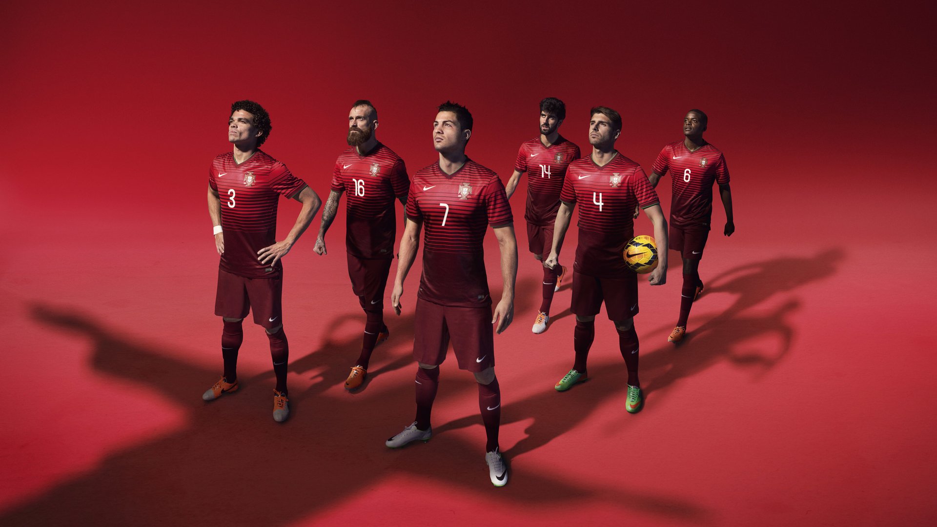 开云体育下载-“英超明星纷纷发威，引领球队攻城略地”，英超各球队当家球星